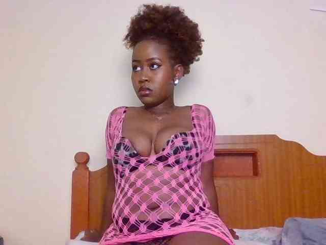 GoddessAmara webcam