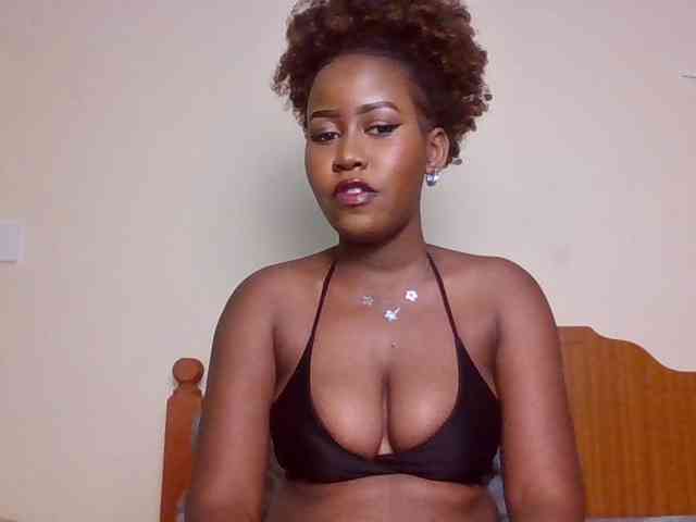 GoddessAmara webcam