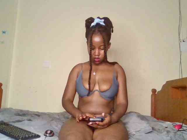 GoddessAmara webcam
