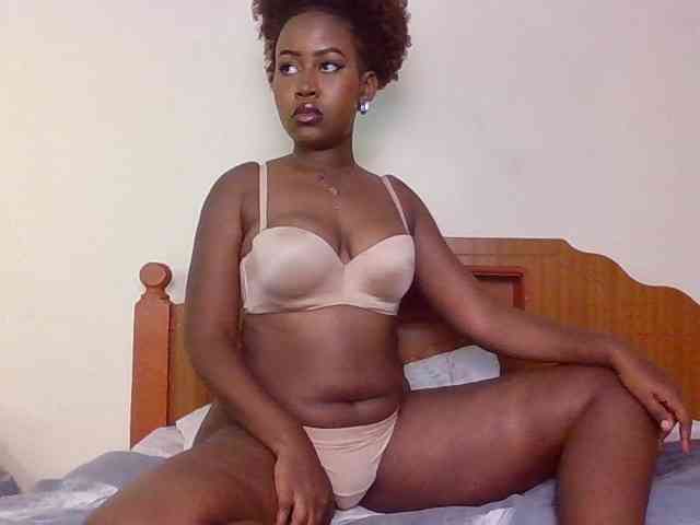 GoddessAmara webcam