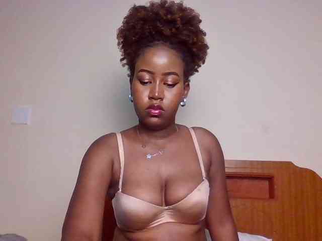 GoddessAmara webcam