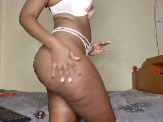 GoddessAmara webcam