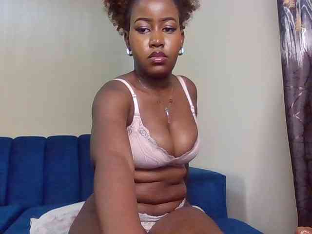 GoddessAmara webcam