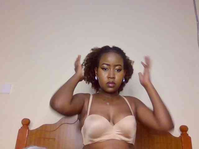 GoddessAmara webcam