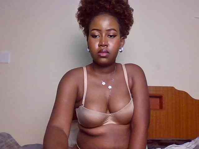 GoddessAmara webcam