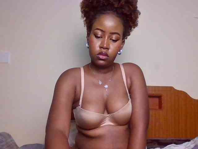 GoddessAmara webcam