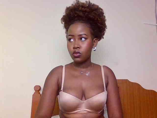 GoddessAmara webcam