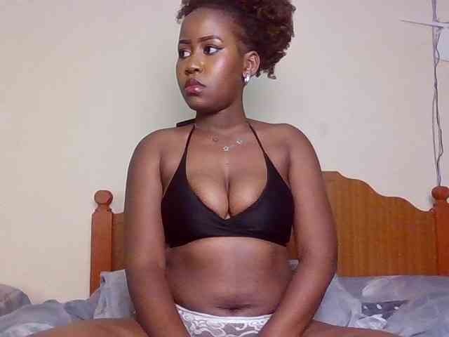 GoddessAmara webcam