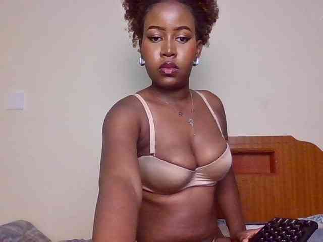 GoddessAmara webcam