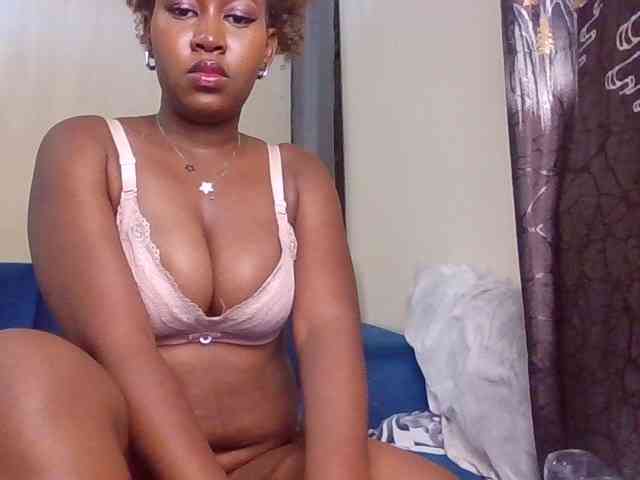 GoddessAmara webcam