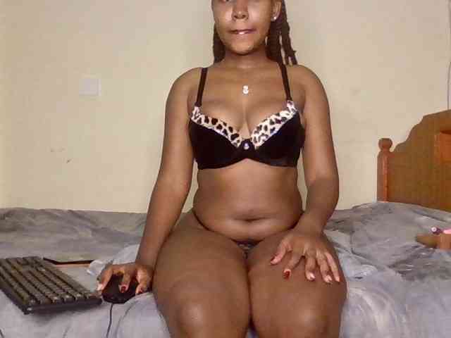 GoddessAmara webcam