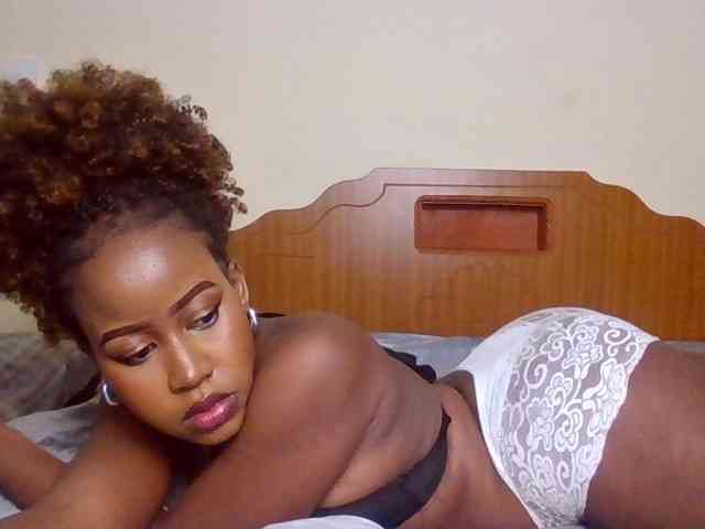 GoddessAmara webcam