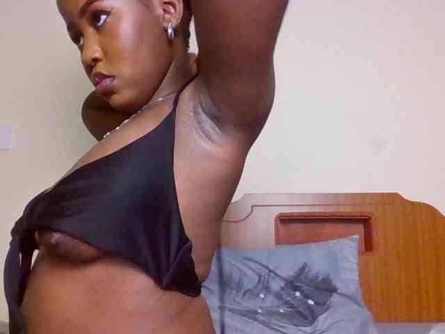 GoddessAmara webcam