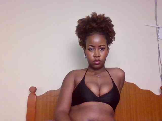 GoddessAmara webcam