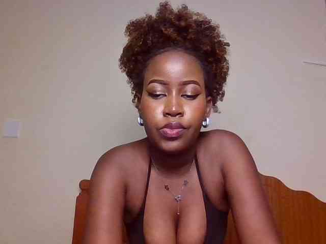 GoddessAmara webcam