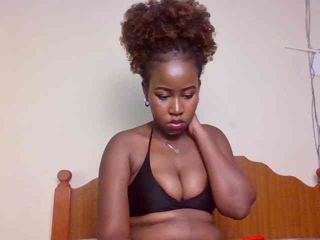 GoddessAmara webcam
