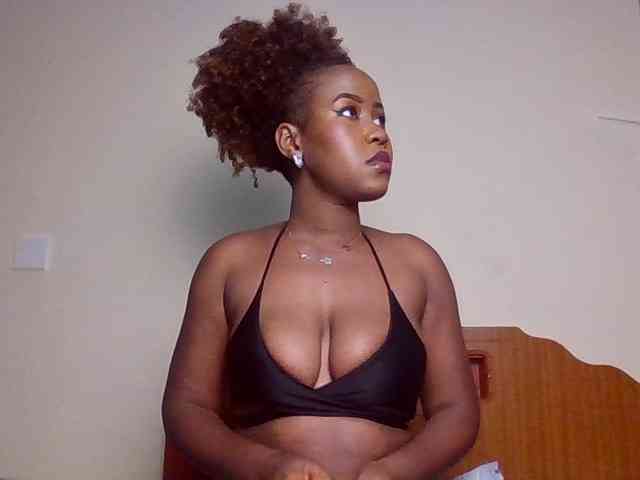 GoddessAmara webcam