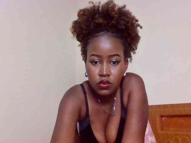 GoddessAmara webcam