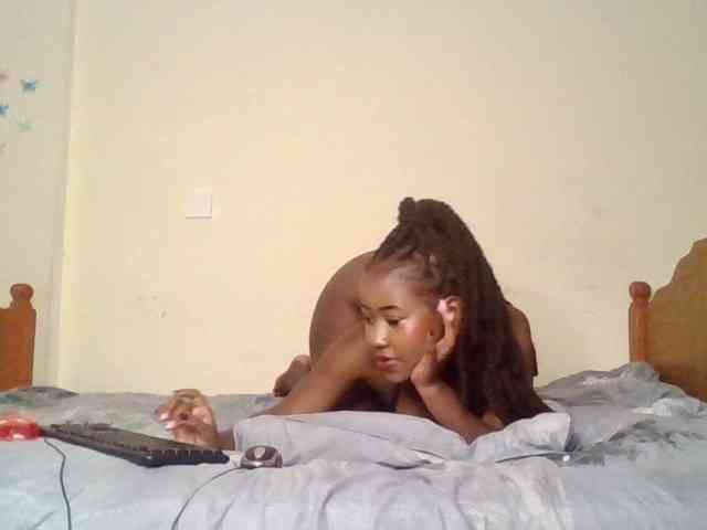 GoddessAmara webcam