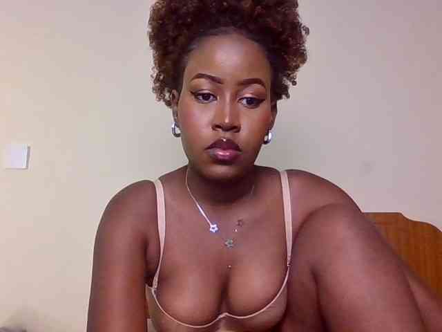 GoddessAmara webcam