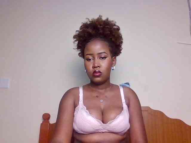 GoddessAmara webcam