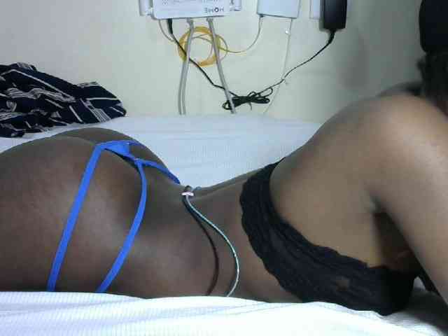 Hotzelda webcam