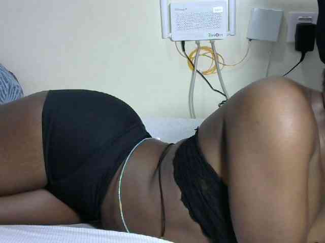 Hotzelda webcam