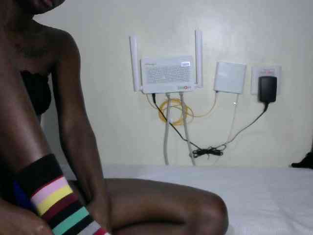 Hotzelda webcam