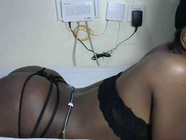 Hotzelda webcam