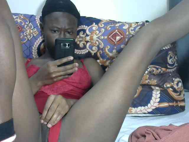 Hotzelda webcam