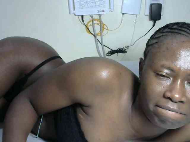 Hotzelda webcam