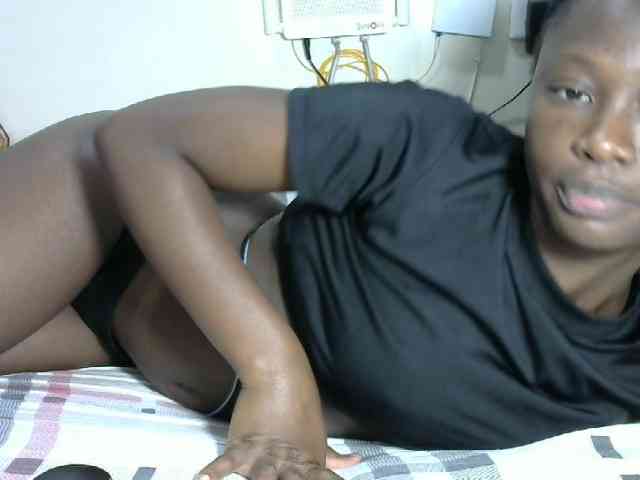 Hotzelda webcam