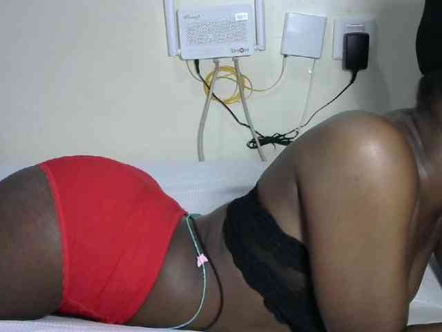 Hotzelda webcam