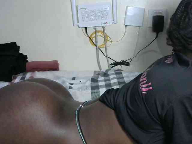 Hotzelda webcam