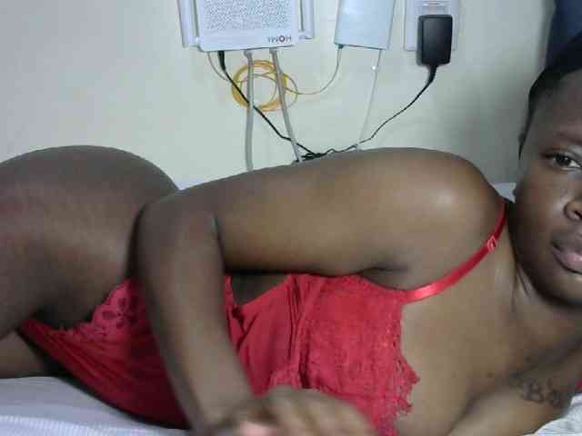 Hotzelda webcam