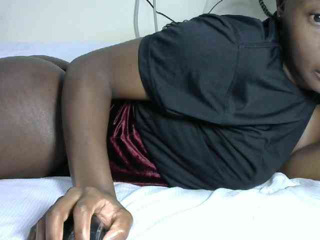 Hotzelda webcam