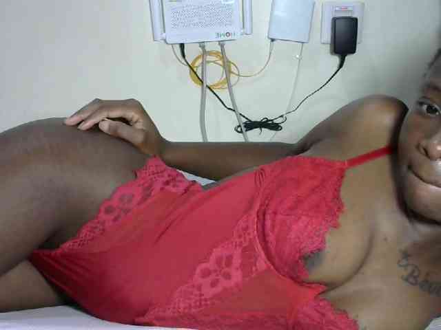 Hotzelda webcam