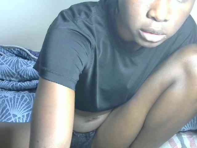 Hotzelda webcam