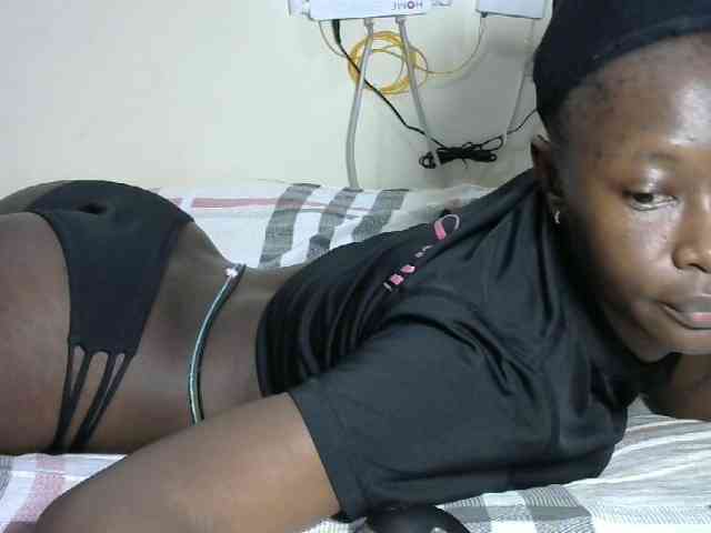 Hotzelda webcam
