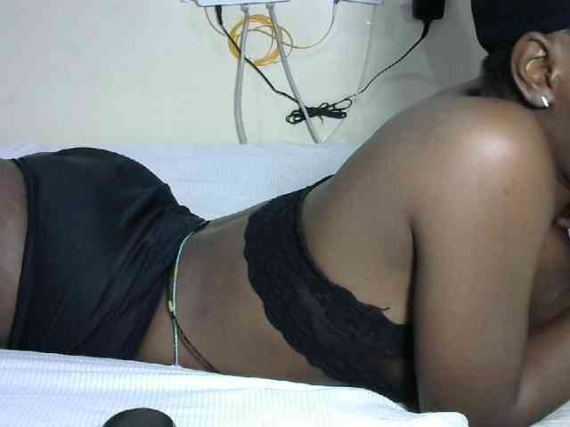 Hotzelda webcam