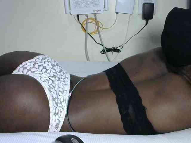 Hotzelda webcam