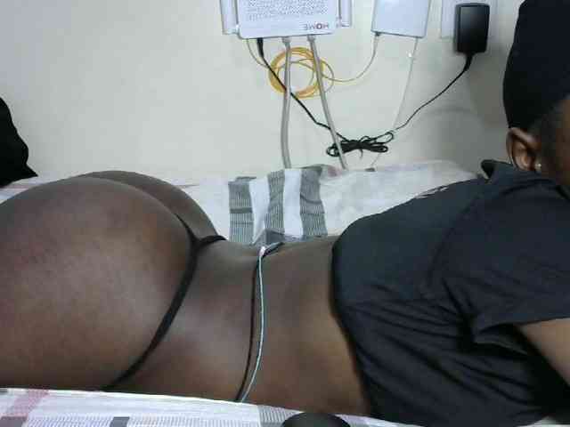 Hotzelda webcam