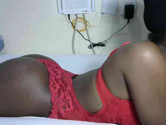 Hotzelda webcam