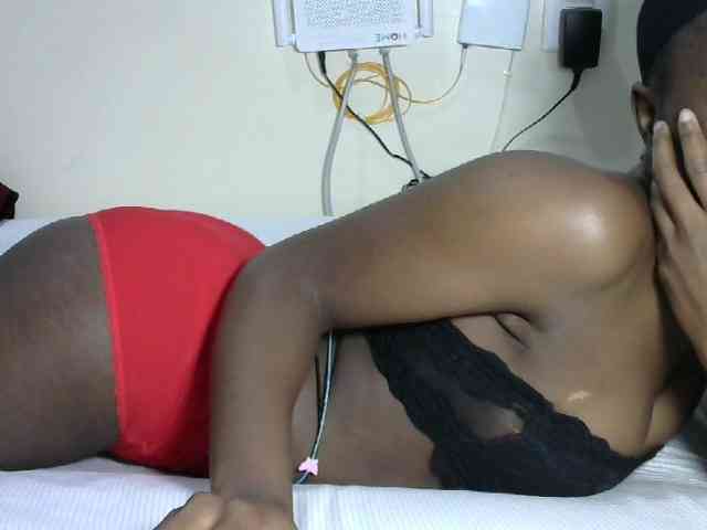 Hotzelda webcam