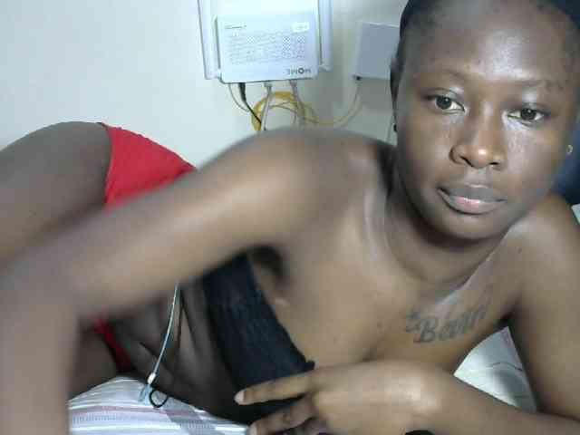Hotzelda webcam