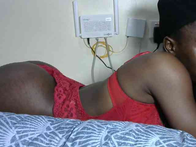 Hotzelda webcam
