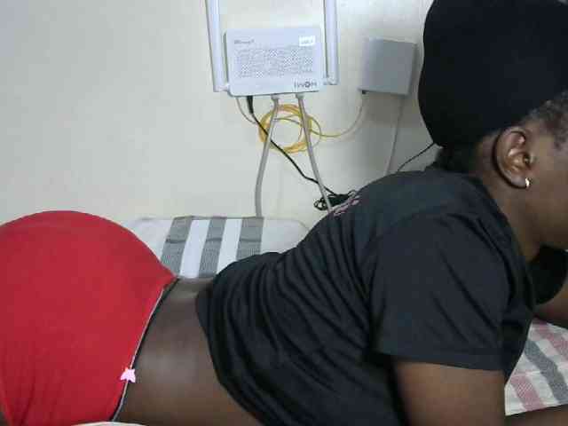 Hotzelda webcam