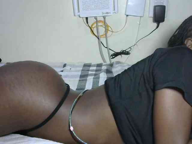 Hotzelda webcam