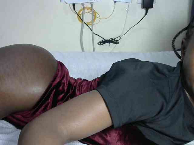 Hotzelda webcam