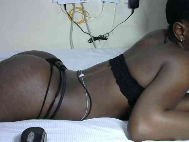 Hotzelda webcam